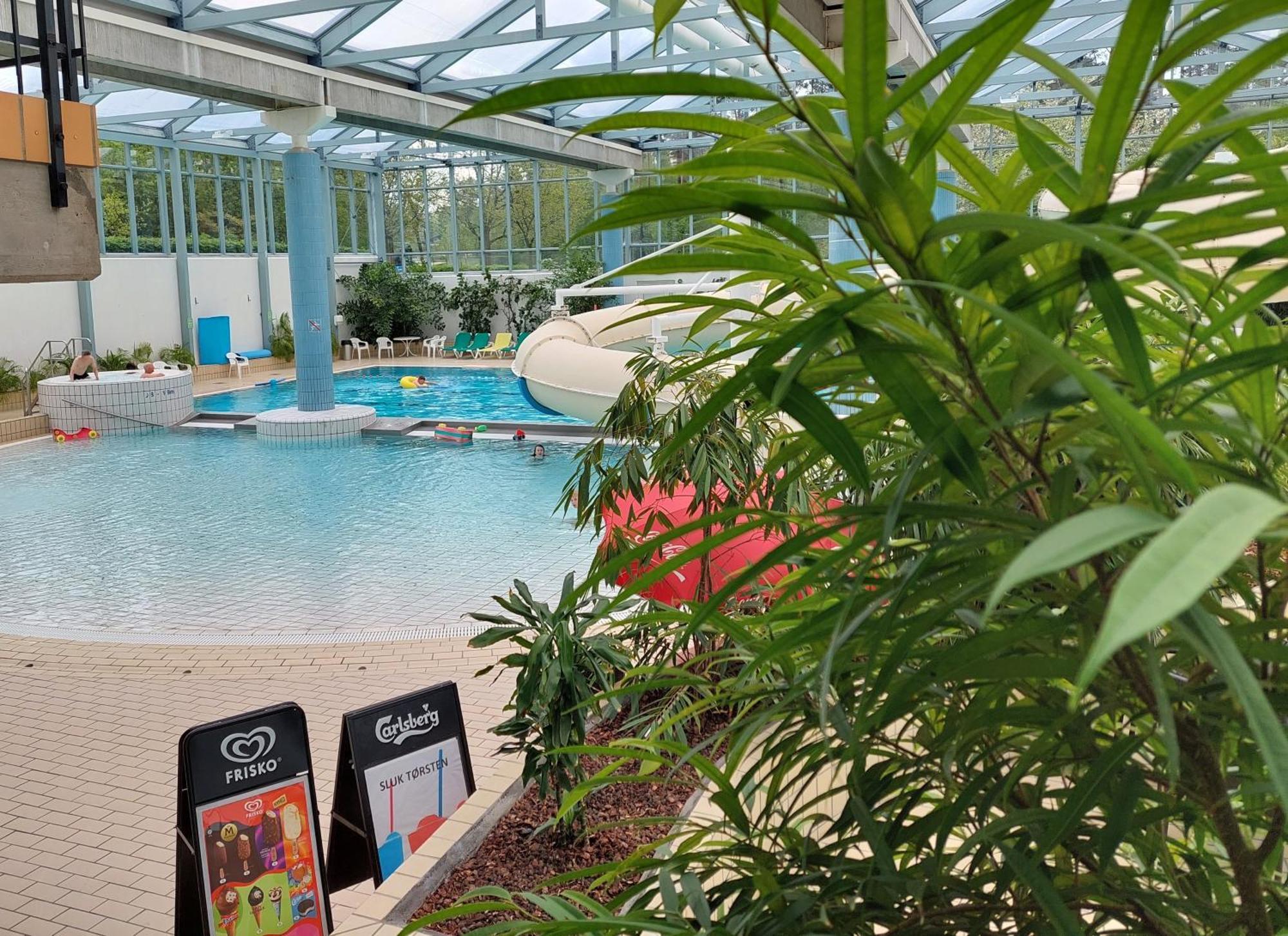 With Spa, Sauna And Free Access To Indoor Waterpark Ferienhaus Gjern